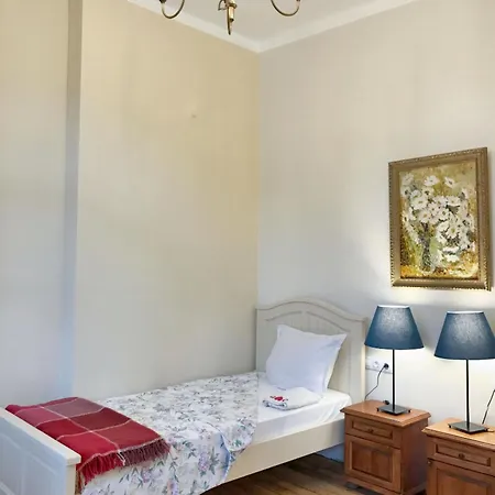 Charming 100m² Apartment
